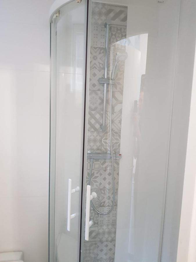 La Fauconnerie Studio De Charme Au Coeur D'אורליאן מראה חיצוני תמונה